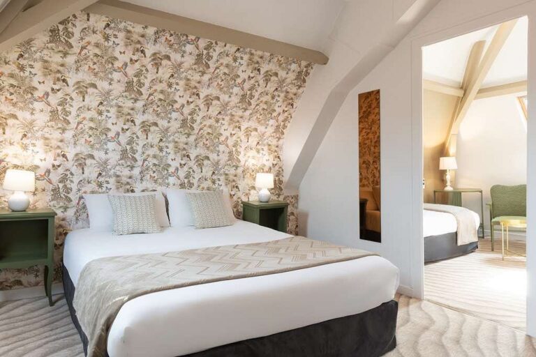 Triple-hotel-chatelaillon-bord-mer-the-originals-triple