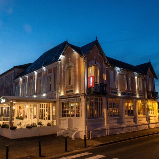 booking - Châtelaillon-Plage market: atmosphere and discovery